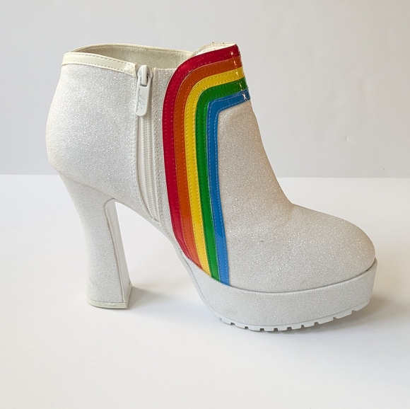 Ellie Rainbow White Glittered Chunky Heel Buckle and Zip Boot - Picture 5 of 8